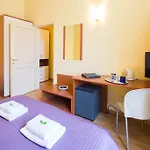Lounge Crown 3* براغ