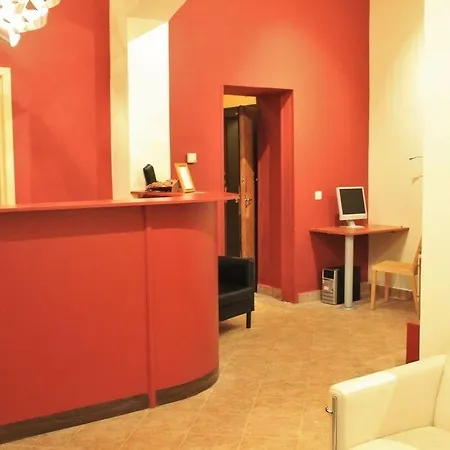 Lounge Crown Otel 3*
