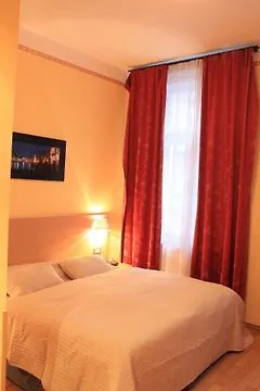 Lounge Crown Hotel 3*