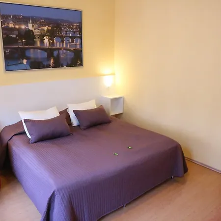 Lounge Crown 3*