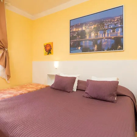 Lounge Crown Ξενοδοχείο