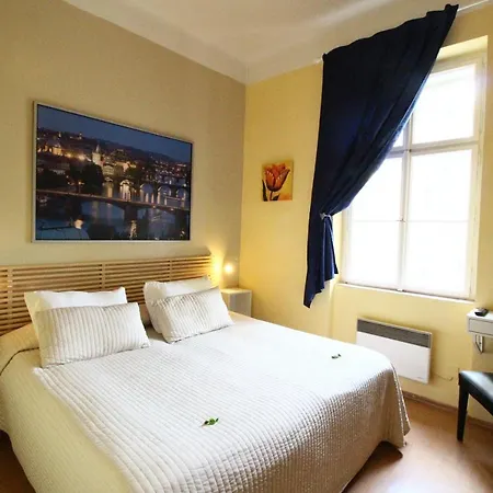 Lounge Crown Ξενοδοχείο 3*