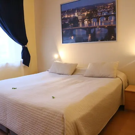 Lounge Crown Szálloda