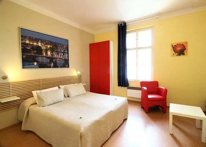 Lounge Crown 3*