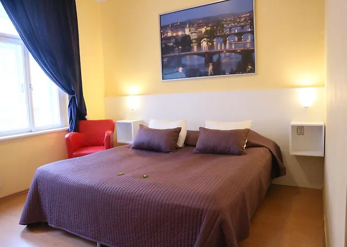 Lounge Crown 3*